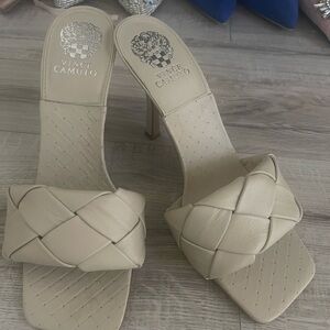 Vince Camuto high heel -10M